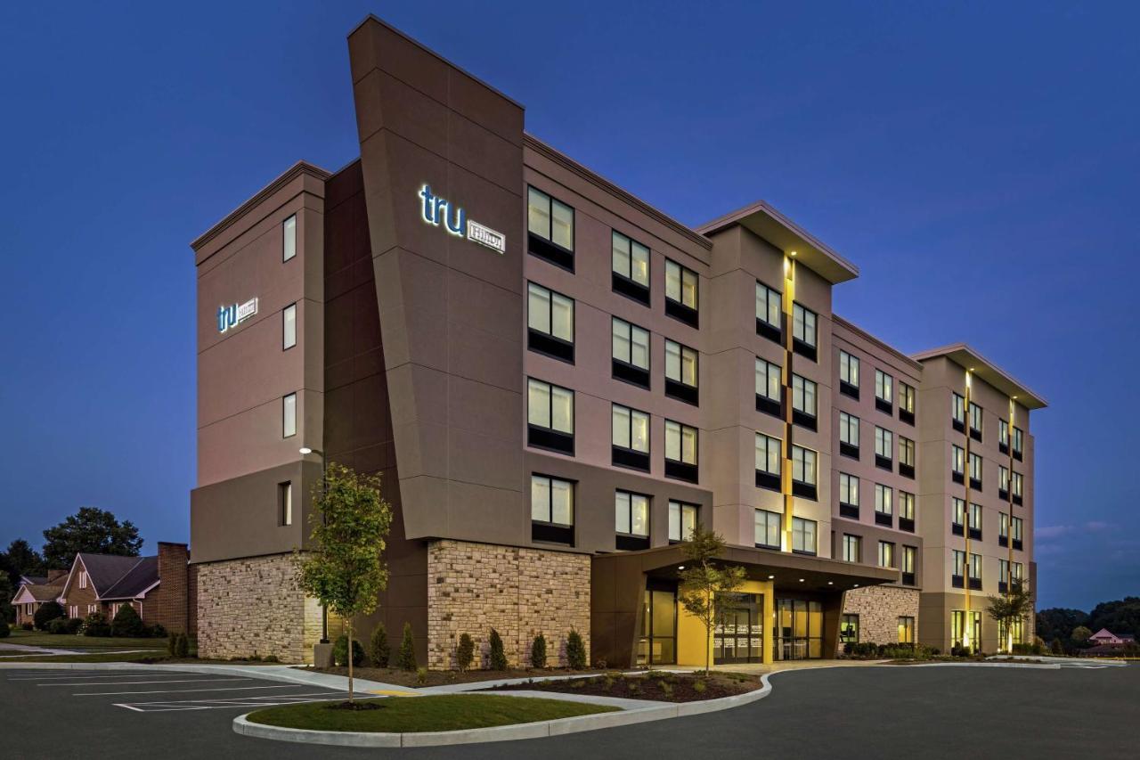 Tru By Hilton Hershey Chocolate Avenue Exterior photo